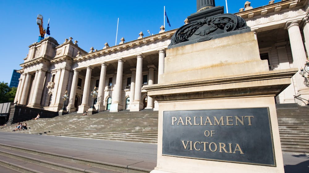 Victoria’s Gambling Regulator Intensifies Crackdown on Non-Compliant Operators