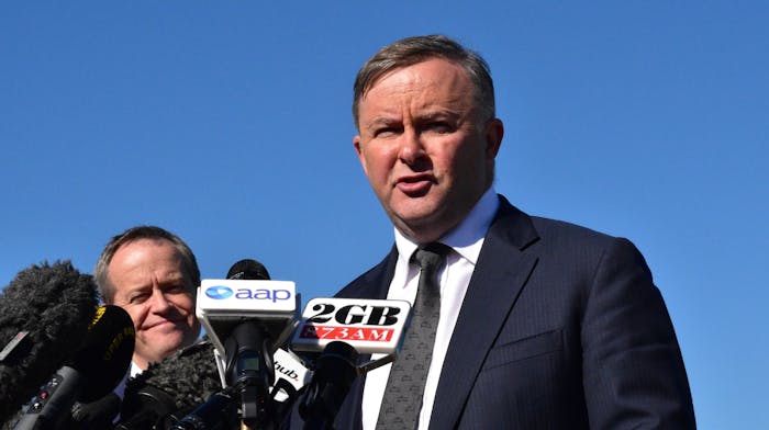 Australia’s Government Faces Criticism Over Proposed “Watered Down” Gambling Ad Ban